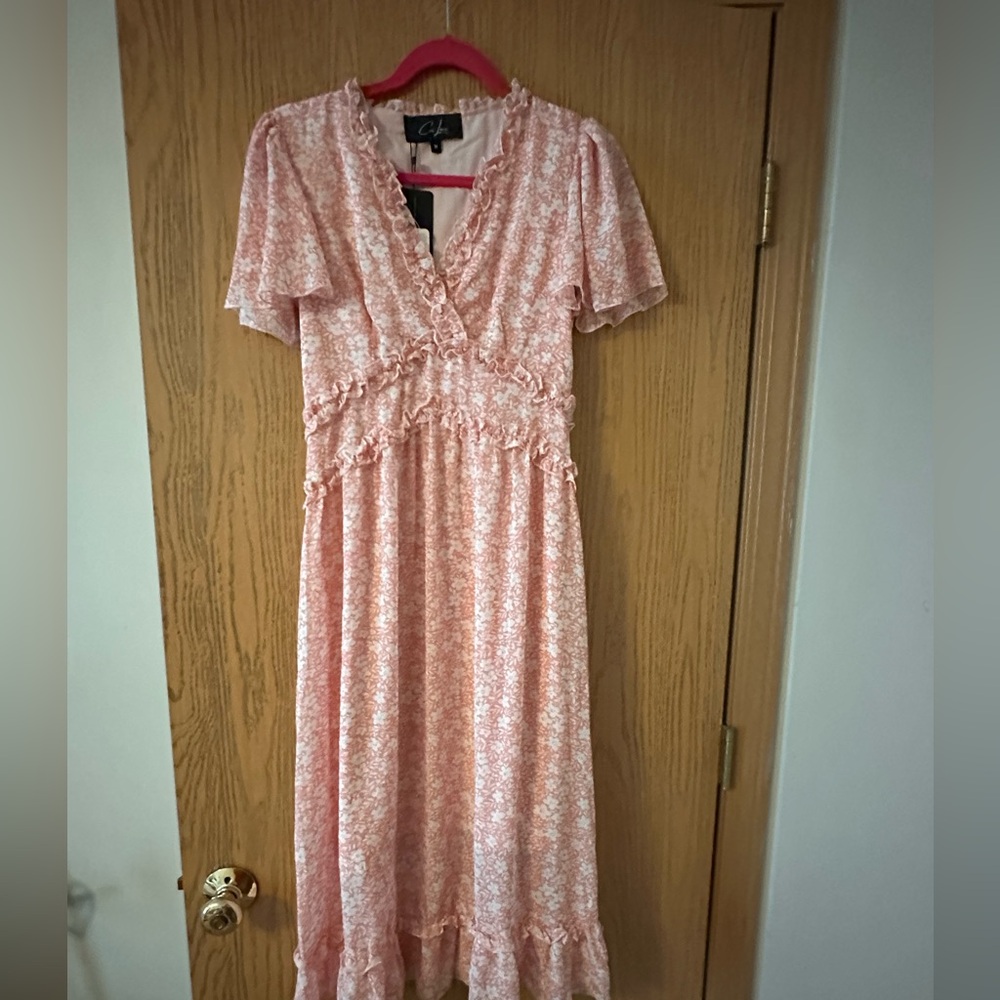Cori Lane Light pink Floral Dress- med- NWT